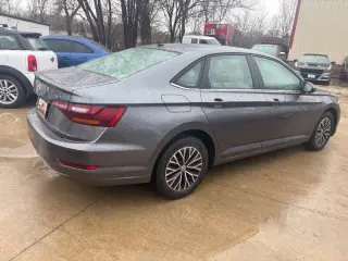 2019 Volkswagen Jetta R-Line