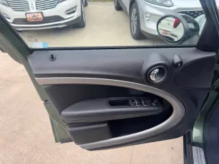 2016 MINI Countryman Cooper