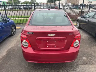 2014 Chevrolet Sonic LS Auto