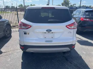 2015 Ford Escape SE