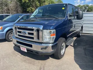2010 Ford E-Series E-150 XLT