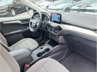 Ford Escape 2022 SE 4dr SUV