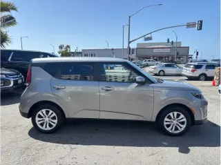 Kia Soul 2023 S 4dr Crossover