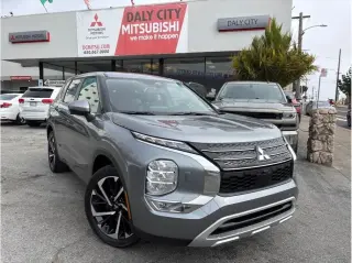 Mitsubishi Outlander 2024 AWD SE 4dr SUV