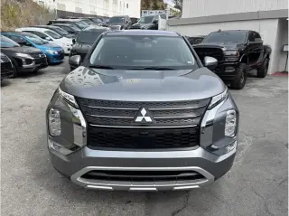 Mitsubishi Outlander 2024 AWD SE 4dr SUV