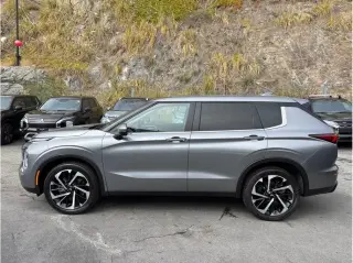 Mitsubishi Outlander 2024 AWD SE 4dr SUV