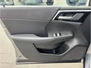 Mitsubishi Outlander 2024 AWD SE 4dr SUV