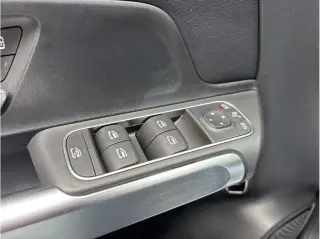 Mercedes-Benz GLB 2023 GLB 250 4dr SUV