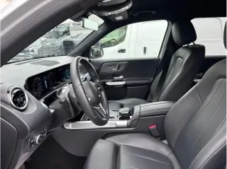 Mercedes-Benz GLB 2023 GLB 250 4dr SUV