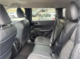 Mitsubishi Outlander 2024 SE 4dr SUV