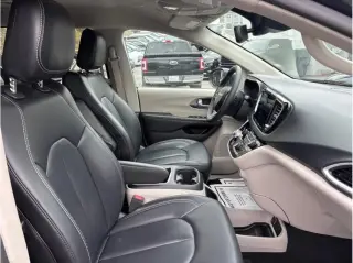 Chrysler Pacifica 2023 Touring L 4dr Mini-Van