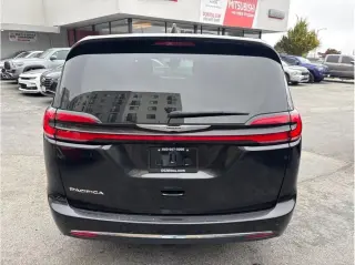 Chrysler Pacifica 2023 Touring L 4dr Mini-Van