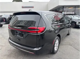Chrysler Pacifica 2023 Touring L 4dr Mini-Van