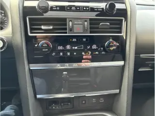 Nissan Armada 2023 4x4 SL 4dr SUV