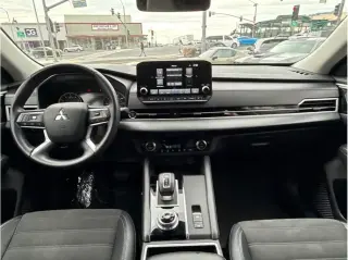 Mitsubishi Outlander 2024 SE 4dr SUV