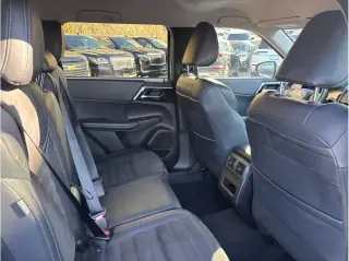 Mitsubishi Outlander 2024 AWD SE 4dr SUV