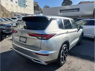 Mitsubishi Outlander 2024 AWD SE 4dr SUV