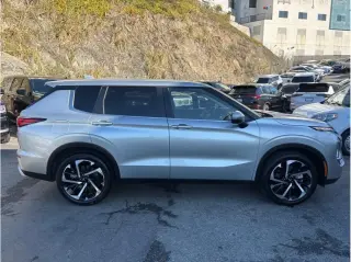Mitsubishi Outlander 2024 AWD SE 4dr SUV