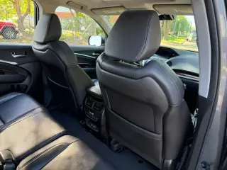 Acura MDX 2019 4dr SUV
