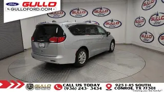 Chrysler Voyager 2023 LX 4dr Mini-Van