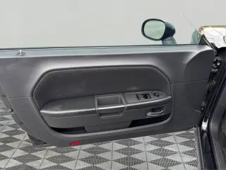 2012 Dodge Challenger SXT Plus