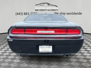 2012 Dodge Challenger SXT Plus