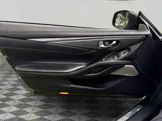 2017 Infiniti Q60