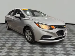 2017 Chevrolet Cruze LS Auto