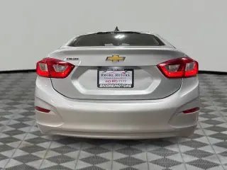 2017 Chevrolet Cruze LS Auto