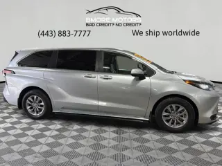 2021 Toyota Sienna LE 8-Passenger