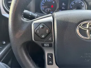 2017 Toyota Tacoma SR5 V6