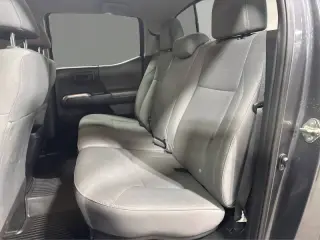 2017 Toyota Tacoma SR5 V6