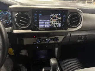 2017 Toyota Tacoma SR5 V6