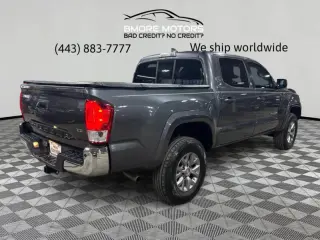 2017 Toyota Tacoma SR5 V6