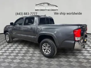 2017 Toyota Tacoma SR5 V6