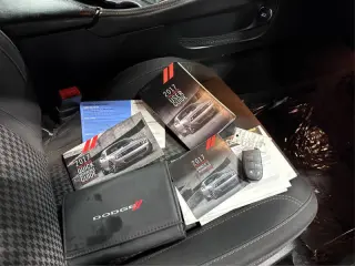 2017 Dodge Challenger SXT