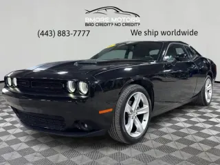 2017 Dodge Challenger SXT