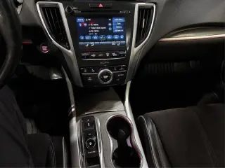 2018 Acura TLX