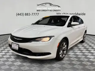 2015 Chrysler 200 S