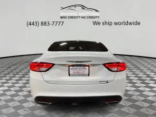 2015 Chrysler 200 S