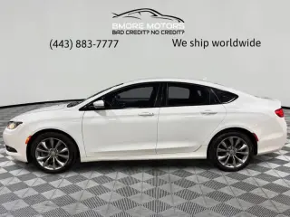 2015 Chrysler 200 S