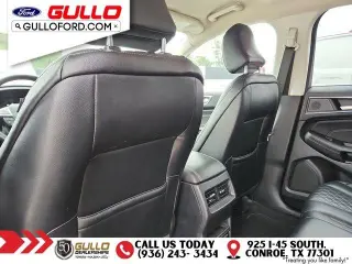 Ford Edge 2023 AWD Titanium 4dr Crossover
