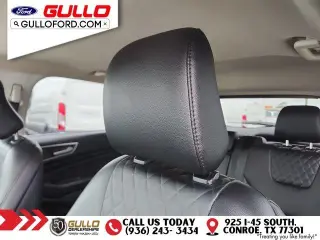 Ford Edge 2023 AWD Titanium 4dr Crossover