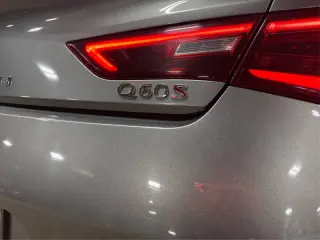 2019 Infiniti Q60 Red Sport 400