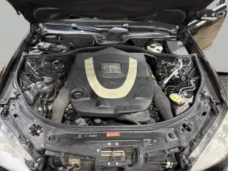 2009 Mercedes-Benz S-Class S 550 4MATIC
