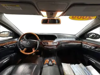 2009 Mercedes-Benz S-Class S 550 4MATIC