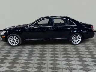 2009 Mercedes-Benz S-Class S 550 4MATIC