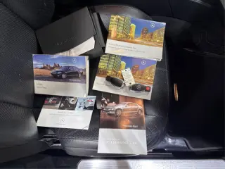 2009 Mercedes-Benz S-Class S 550 4MATIC