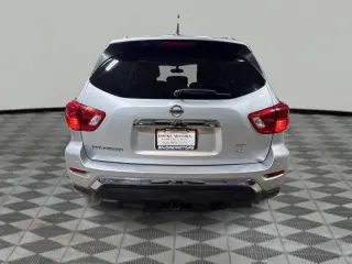 2018 Nissan Pathfinder