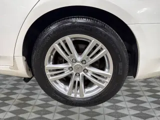 2013 Infiniti G37 Sedan x